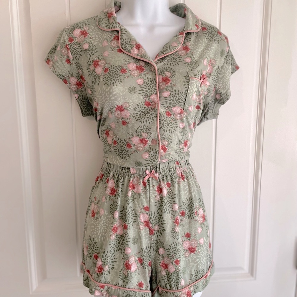 Balletcore Floral Green & Pink Satin Bow Pajama Set by Cynthia Rowley Sz Medium